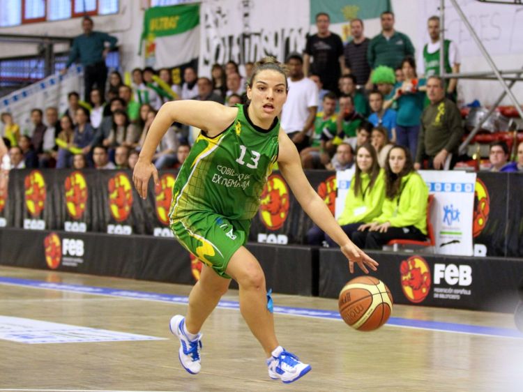 Carla do Nascimiento en su etapa en CB Al-Qázeres Extremadura