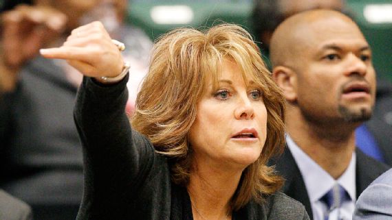 Nancy Lieberman, contratada como entrenadora ayudante de Sacramento Kings. 