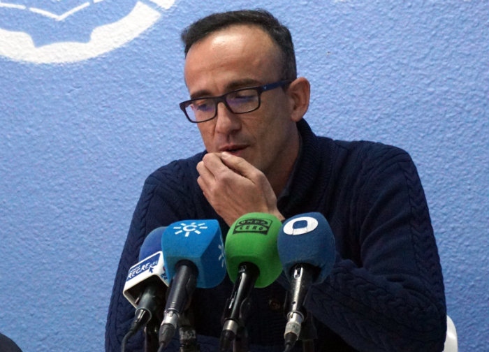 Gabriel Carrasco, entrenador de Conquero Huelva Wagen, en rueda de prensa
