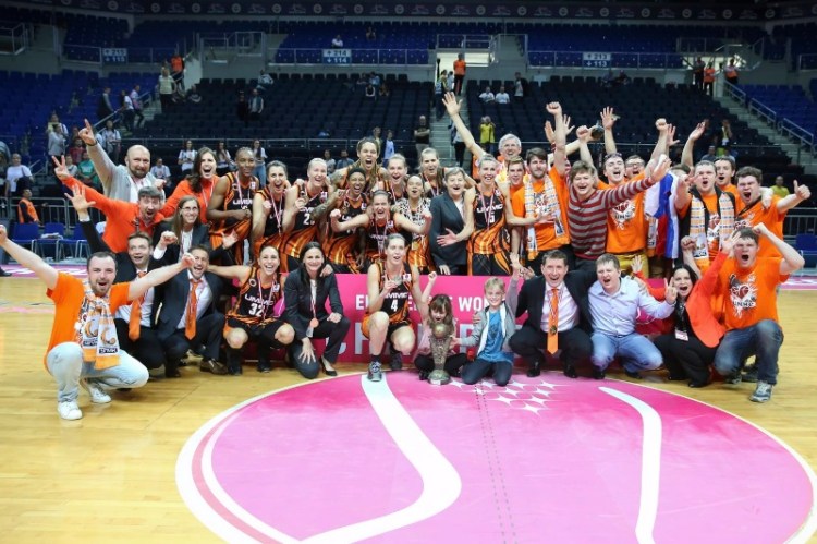 Euroliga Femenina. UMMC Ekaterinburg se convierte en Campeón tras derrotar a Nadezhda Orenburg