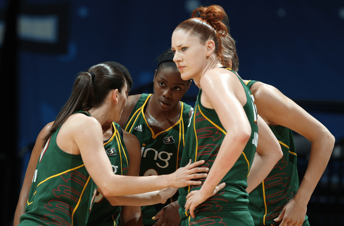 Seattle Storm retirará el número 15 de Lauren Jackson