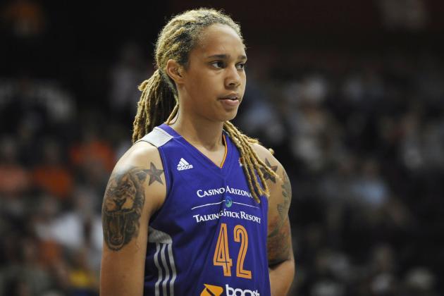 Brittney Griner firma un contrato multiaño con Phoenix Mercury Brittney Griner firma un contrato multiaño con Phoenix Mercury