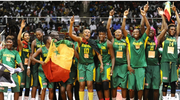 Senegal celebrando la victoria y el pase a los Juegos Olímpicos