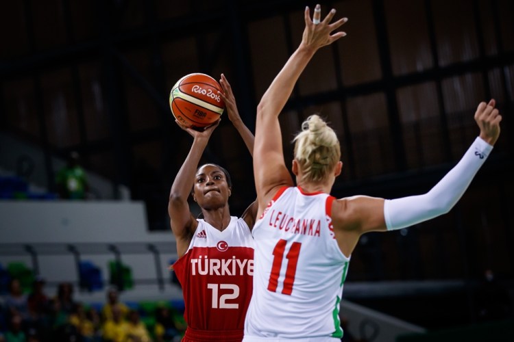 Lara Sanders de nuevo pieza clave de Turquía ante Bielorrusia Lara Sanders de nuevo pieza clave de Turquía ante Bielorrusia