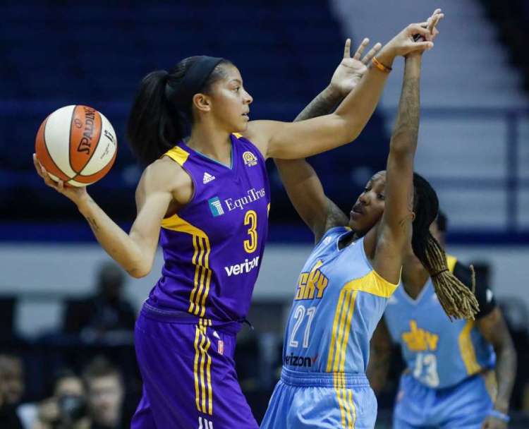 Los Ángeles Sparks avanzan hasta la final al derrotar a Chicago Sky