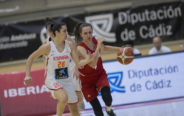 España derrota a Polonia en el primer partido de la preparación para el Eurobasket de República Checa