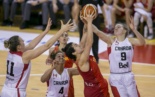 Torneo de Torrelavega: España frente a Canadá