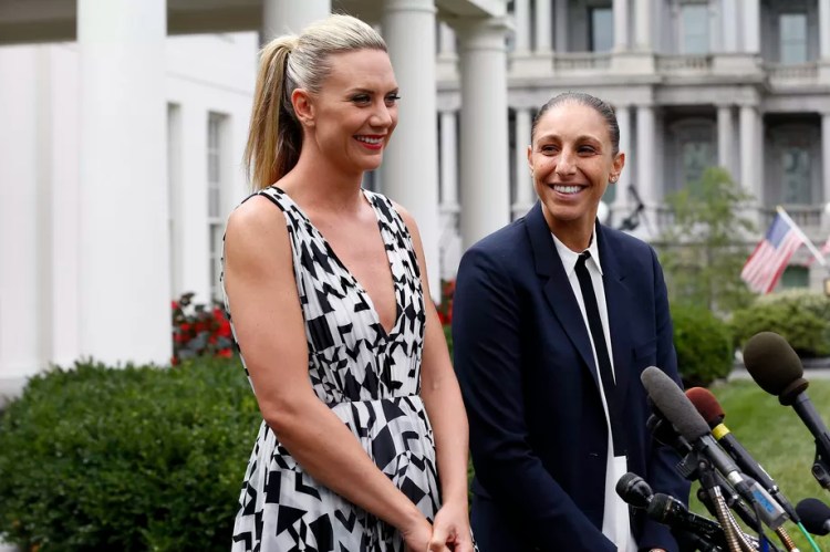 Penny Taylor y Diana Taurasi