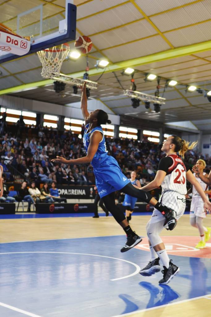 Copa de la Reina: Perfumerías Avenida derrota a Lointek Gernika Bizkaia en las semifinales