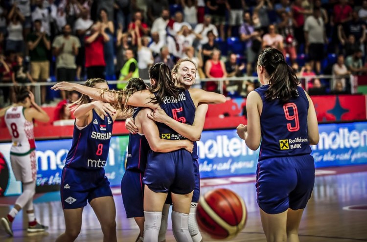 Eurobasket Serbia y Letonia: Serbia celebra la victoria frente a Bielorrusia