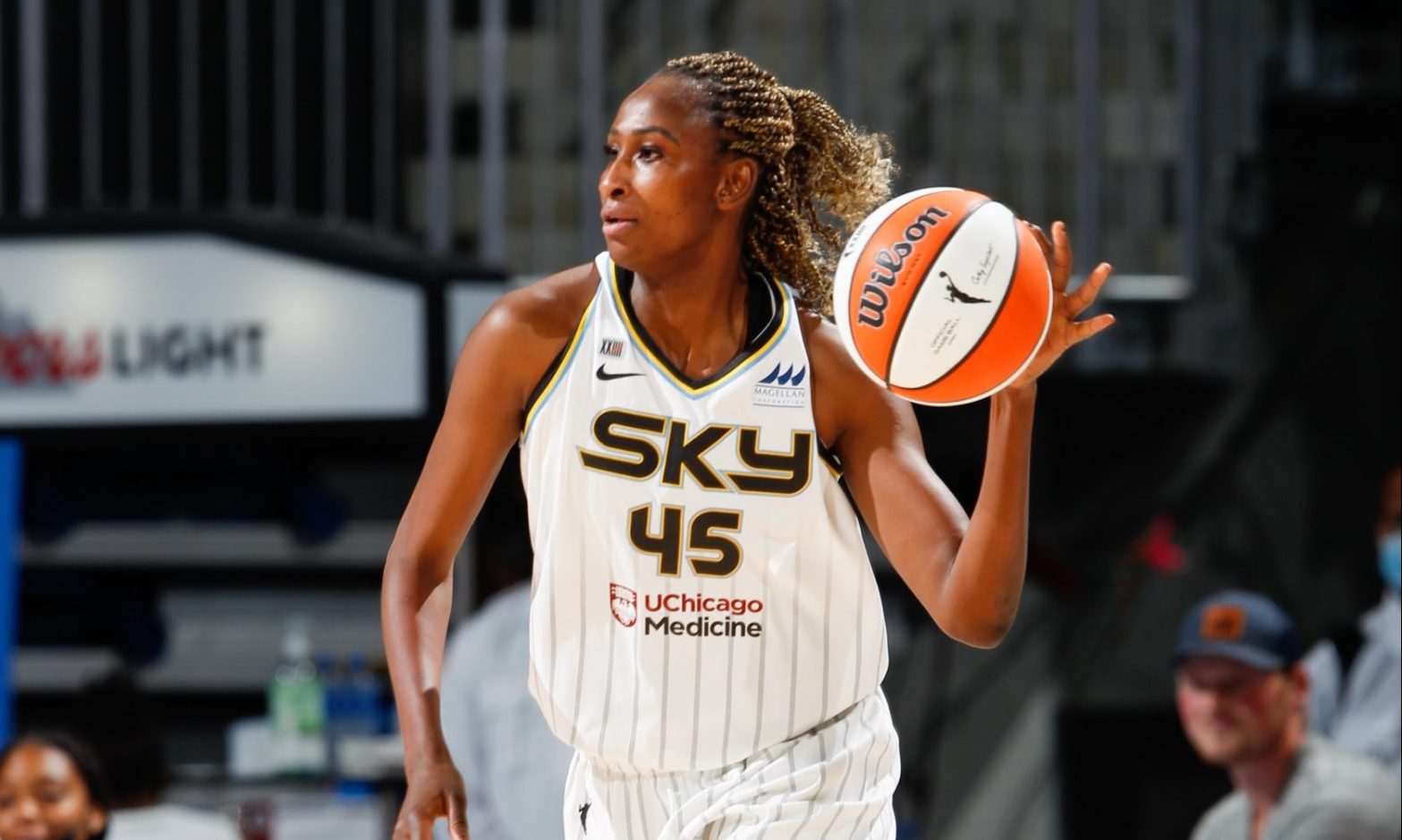 Astou Ndour no disputará la WNBA esta temporada