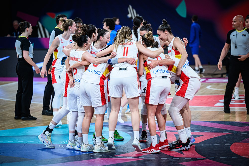 Eurobasket Eslovenia e Israel 2023: España derrota a Grecia y pasa directamente a cuartos de final