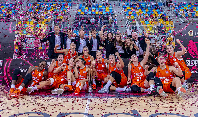 Valencia Basket consigue su segunda Supercopa de España