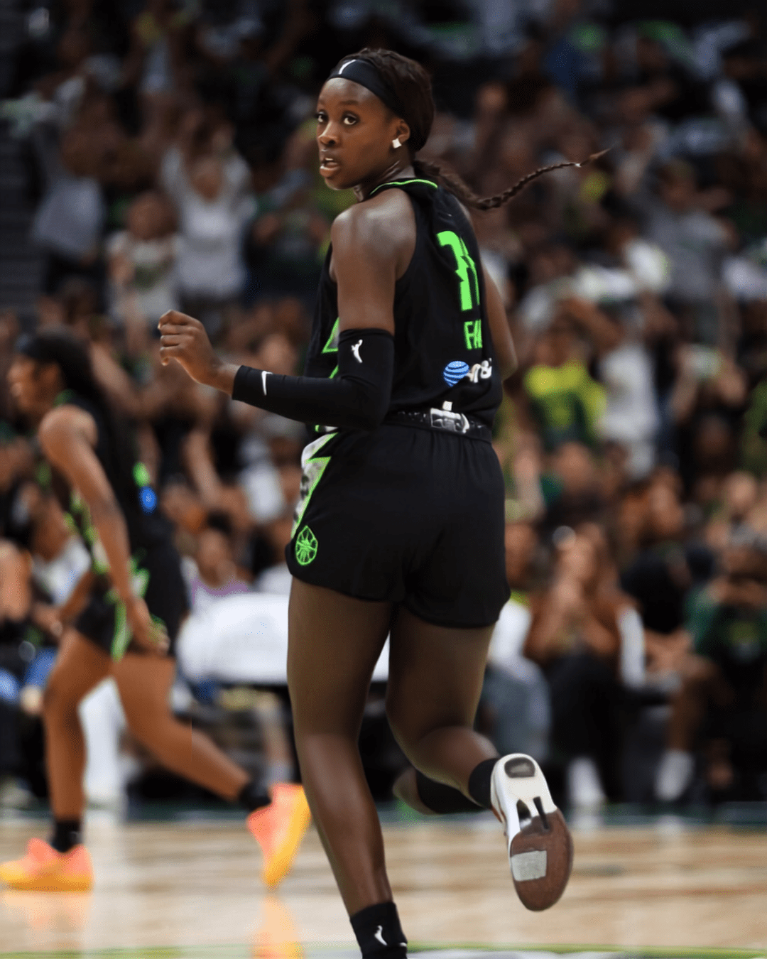 Debut de Awa Fam en la WNBA con Seattle Storm
