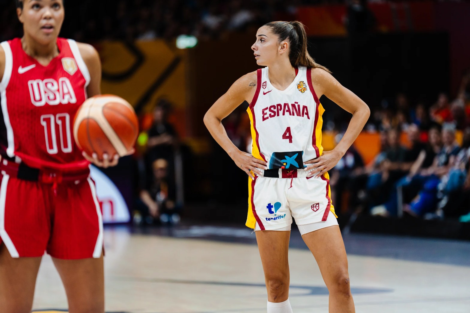 Mariona Ortiz jugando con España en la Copa del Mundo Alemania 2026